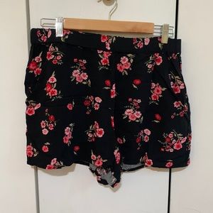 Floral stretch shorts